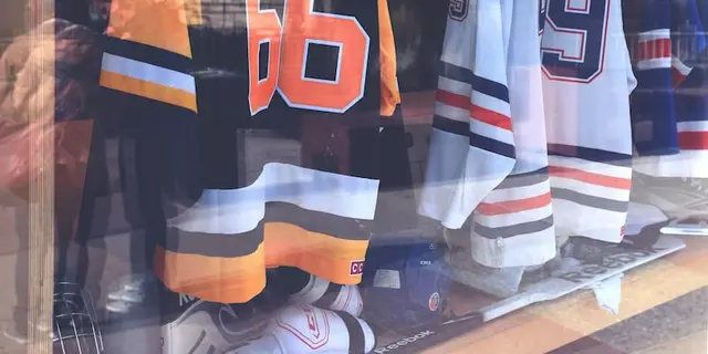 Bekommen Eishockey-Ehefrauen einen Stanley-Cup-Ring?