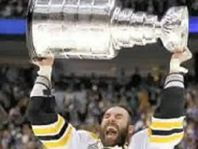 Hat jemals ein Eishockeyspieler den Stanley Cup fallen gelassen?